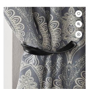 Better Homes & Garden drapery holdbacks black finish 3 sets